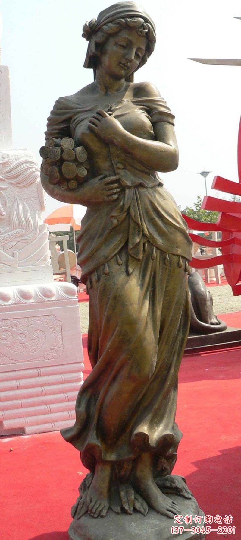 大连少女梦想铜雕