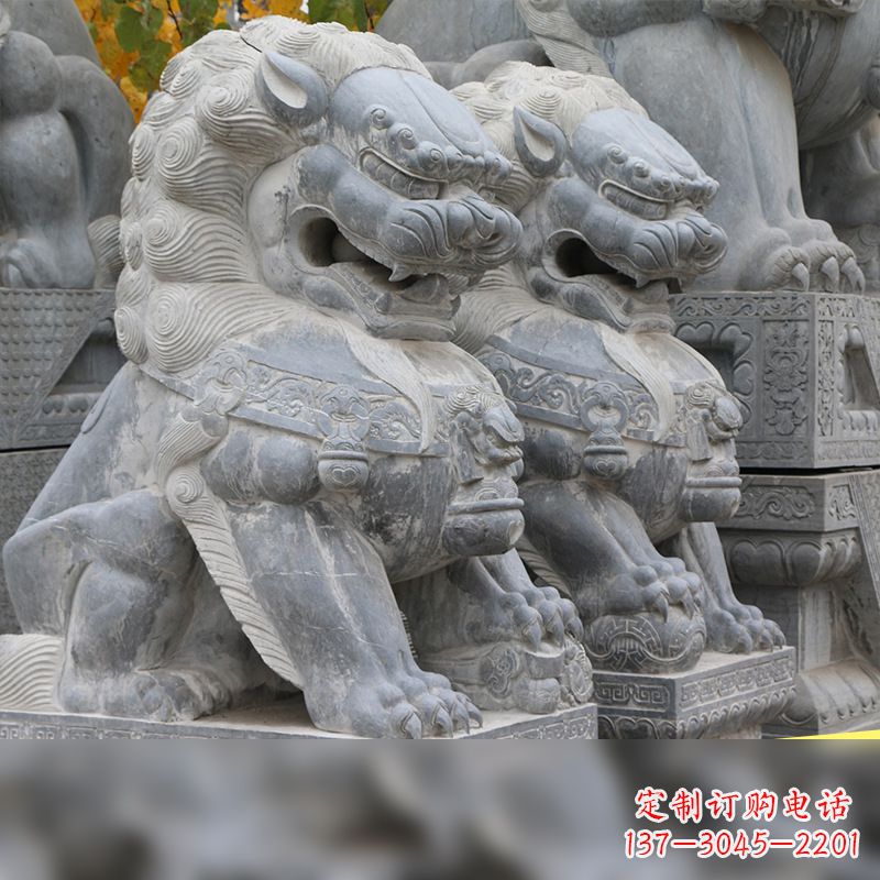 大连北京故宫的石狮子