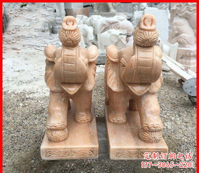 大连鼻卷绣球的小象石雕