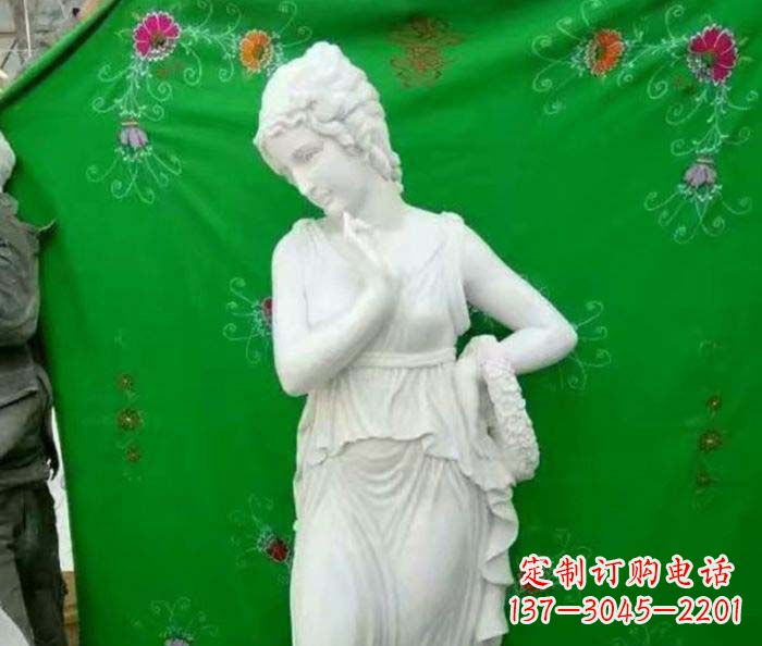 大连女人的石雕——纪念爱的永恒