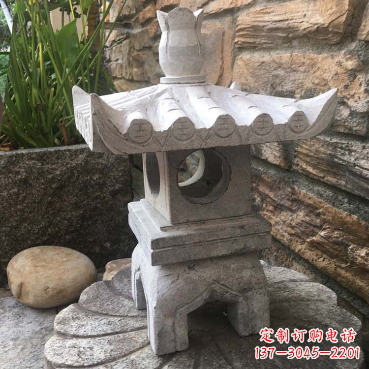 大连别墅园林石灯