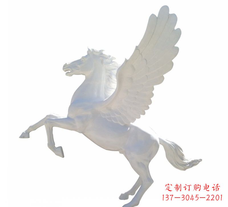 大连新款玻璃钢飞马摆件