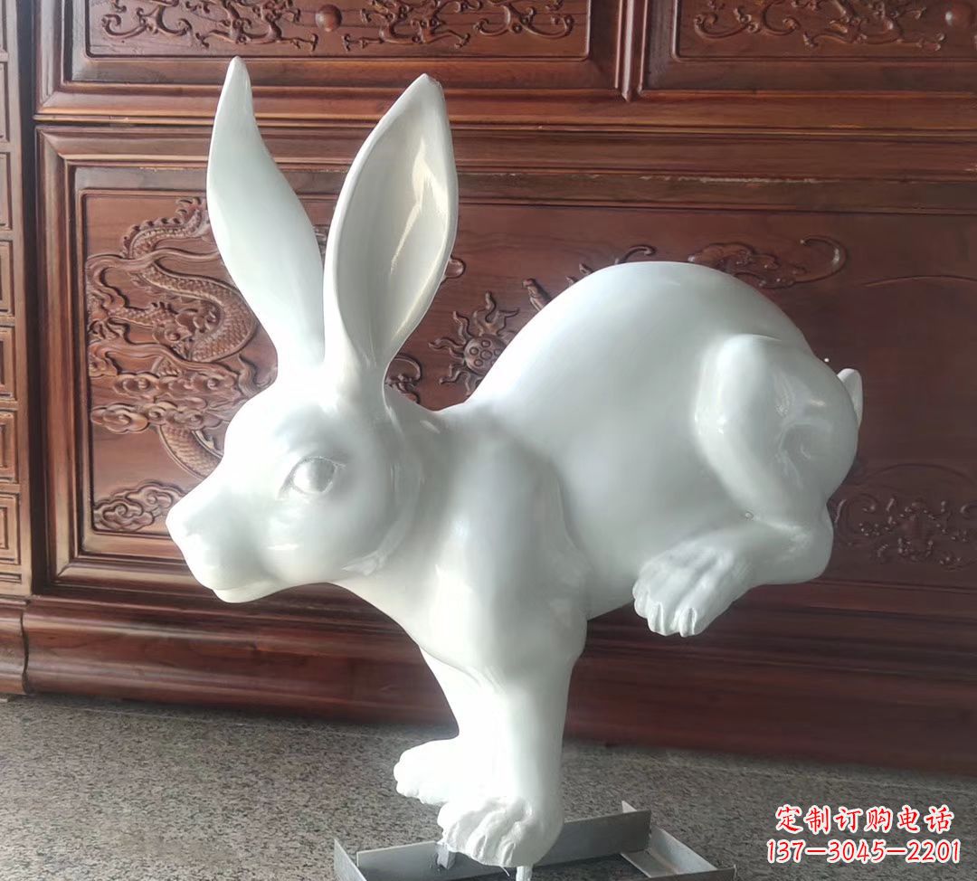 大连玻璃钢制作的生肖雕塑