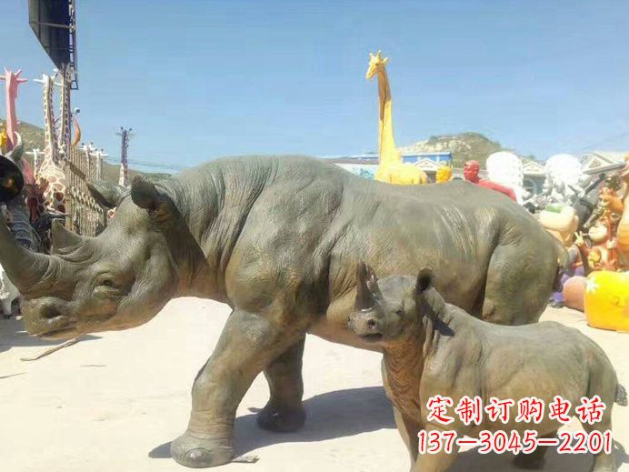 大连玻璃钢仿真犀牛