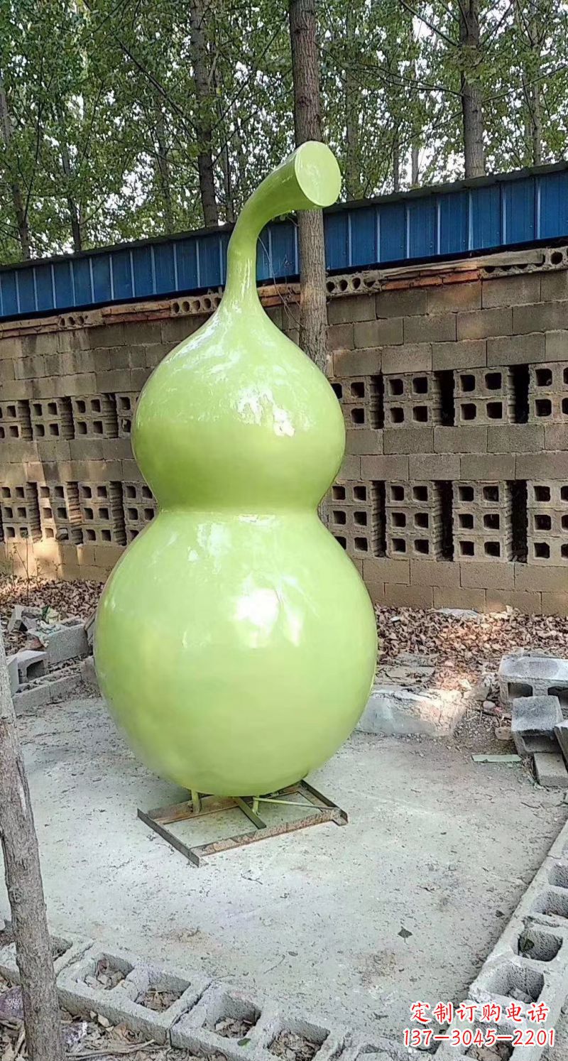 大连玻璃钢葫芦雕塑艺术性与实用性的完美结合