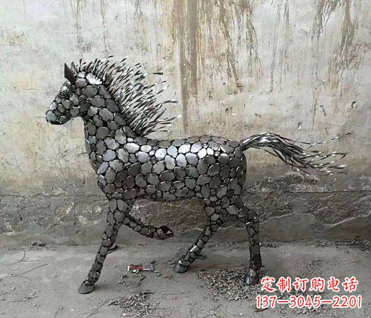 大连不锈钢奔马雕塑艺术与自由的象征