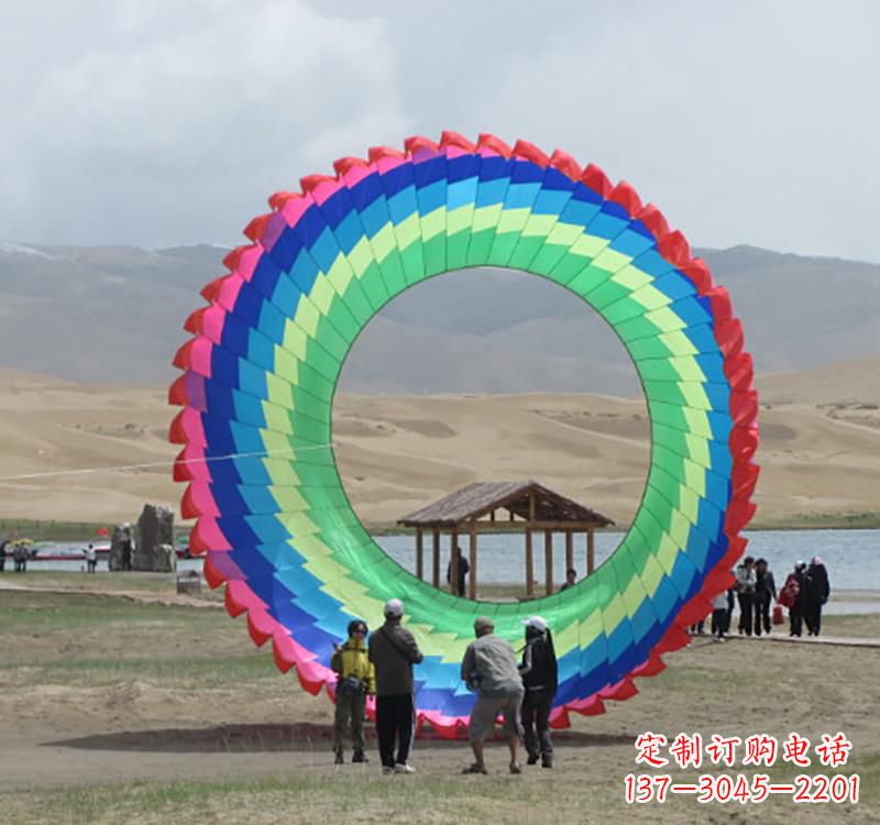 大连不锈钢彩色圆环雕塑——精致的艺术瑰宝