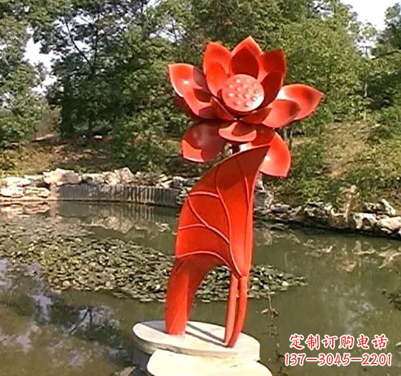 大连不锈钢荷花雕塑激发城市艺术灵感