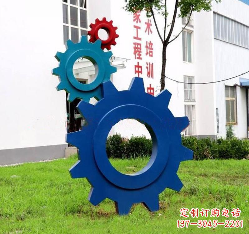大连不锈钢齿轮创意雕塑