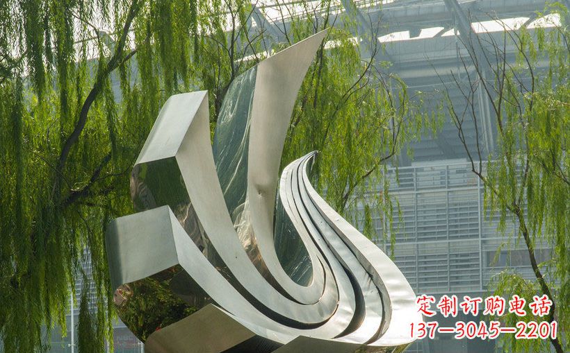 大连不锈钢鸽子景观雕塑