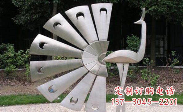 大连不锈钢孔雀雕塑美丽而持久