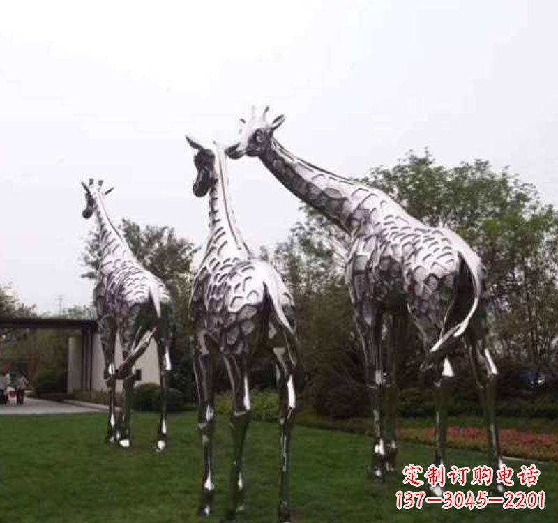 大连精美的不锈钢大型长颈鹿雕塑