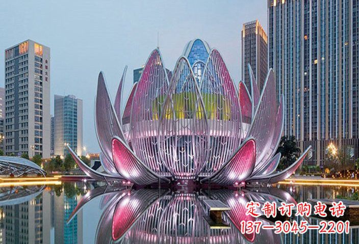 大连不锈钢灯光下的荷花雕塑