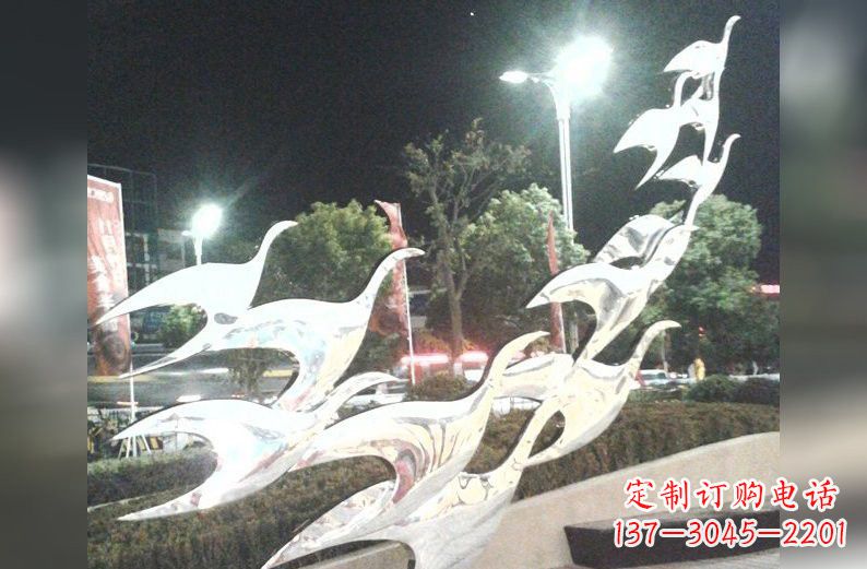 大连不锈钢大雁雕塑一种高雅的艺术美学