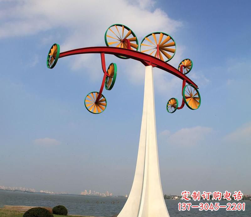 大连不锈钢风车雕塑艺术美学的完美结合