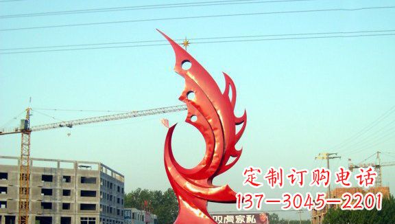 大连凤凰城市的不锈钢雕塑