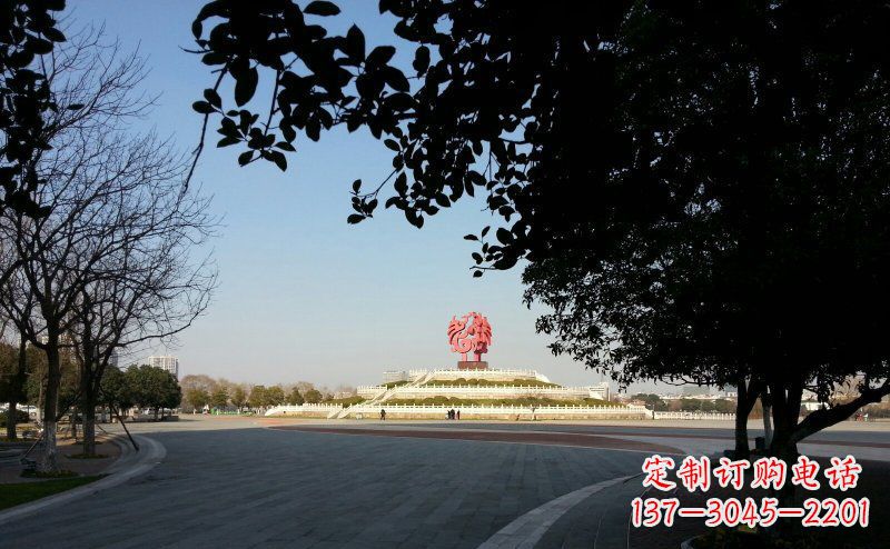 大连不锈钢凤凰雕塑——展现传统文化之美