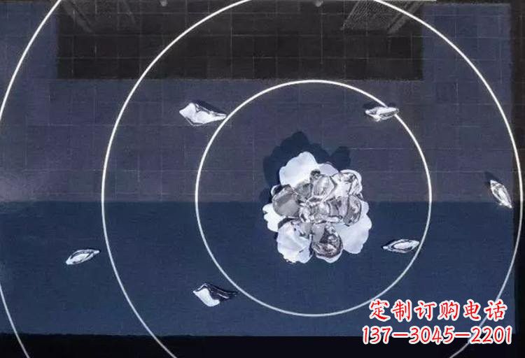 大连不锈钢莲花雕塑——给公园增添一抹绚丽