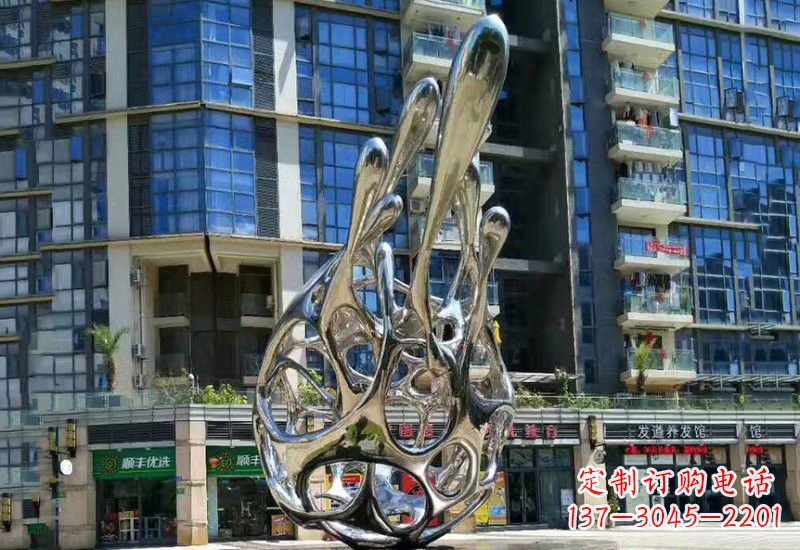 大连不锈钢龙雕塑——象征着力量与灵气