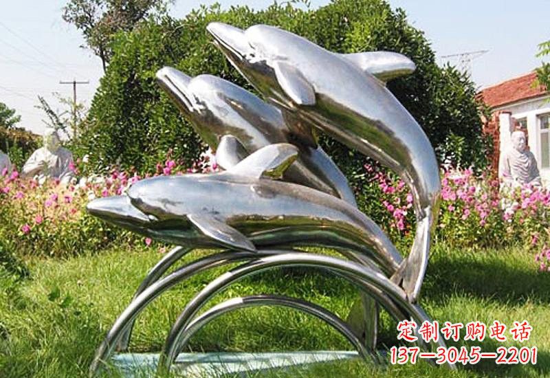 大连不锈钢海豚雕塑——点亮公园的精灵