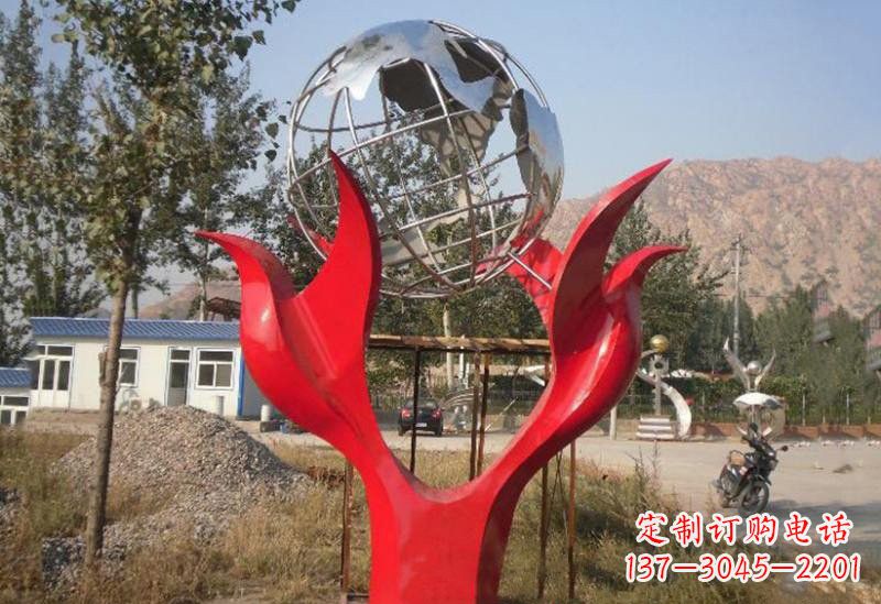 大连地球雕塑一座象征和平的不锈钢公园
