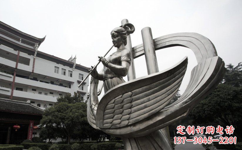 大连古典美女不锈钢吹笛子雕塑