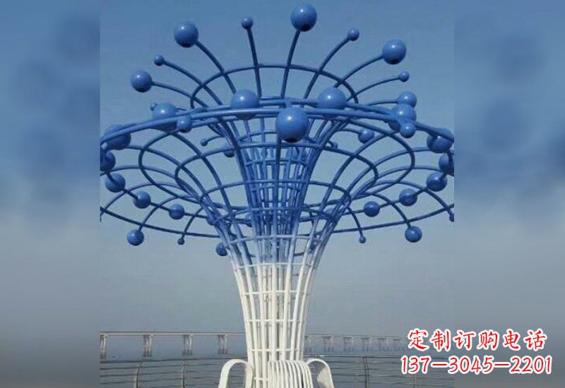 大连不锈钢广场上的喷泉雕塑