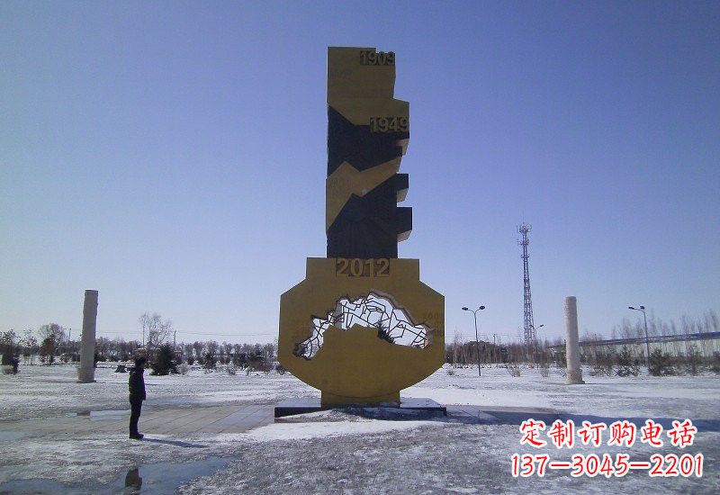 大连不锈钢钥匙雕塑精致且具有象征意义