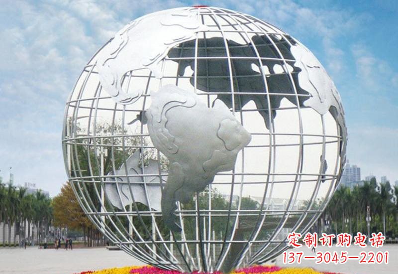 大连不锈钢地球雕塑象征着和平与友谊