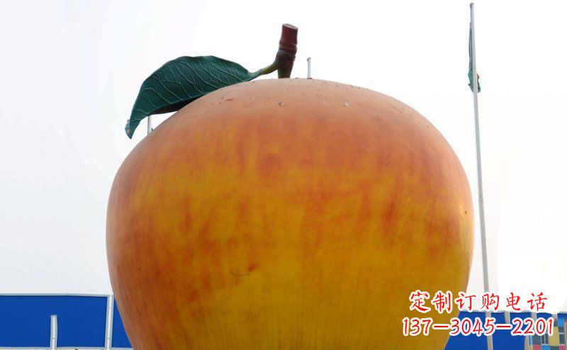 大连不锈钢苹果雕塑浓缩艺术精髓