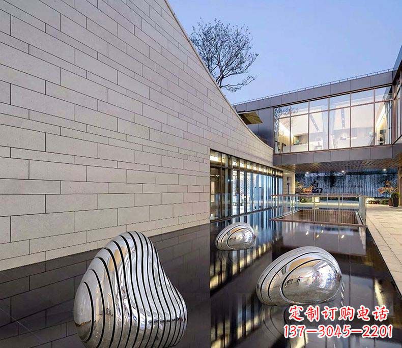 大连精美不锈钢假山雕塑