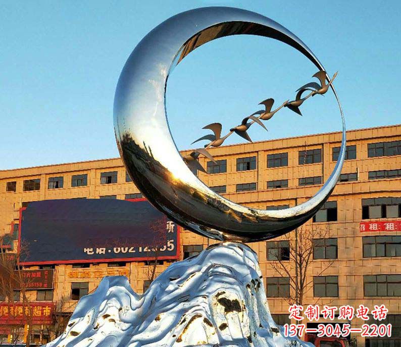 大连雁雕塑不锈钢的艺术精灵