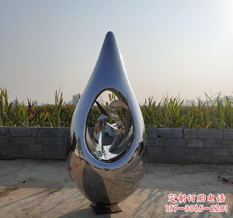 大连不锈钢水滴雕塑展现自然之美