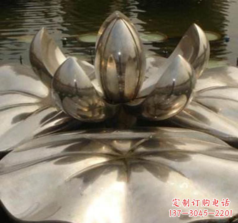 大连不锈钢莲花喷泉雕塑艺术结合新技术