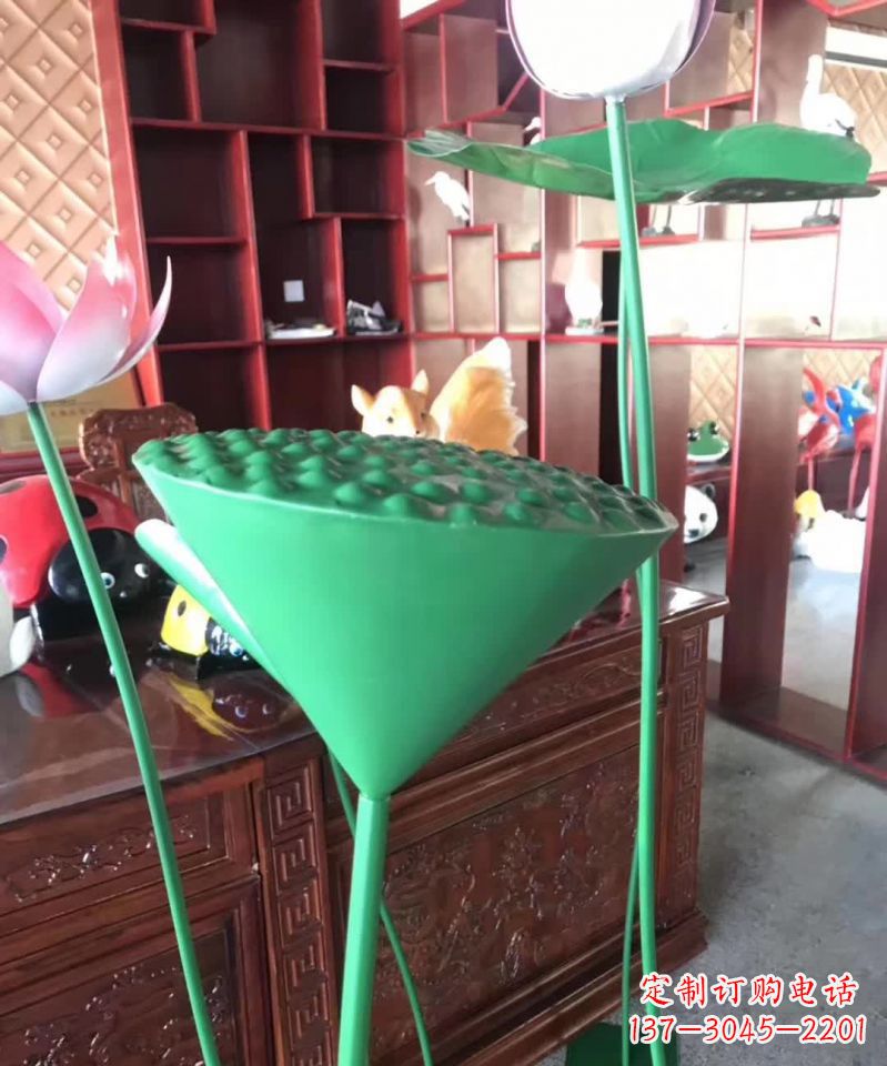 大连不锈钢莲藕雕塑引领现代景观艺术