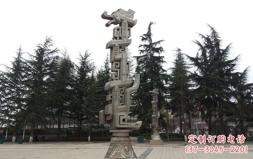 大连不锈钢龙柱雕塑引领公共景观