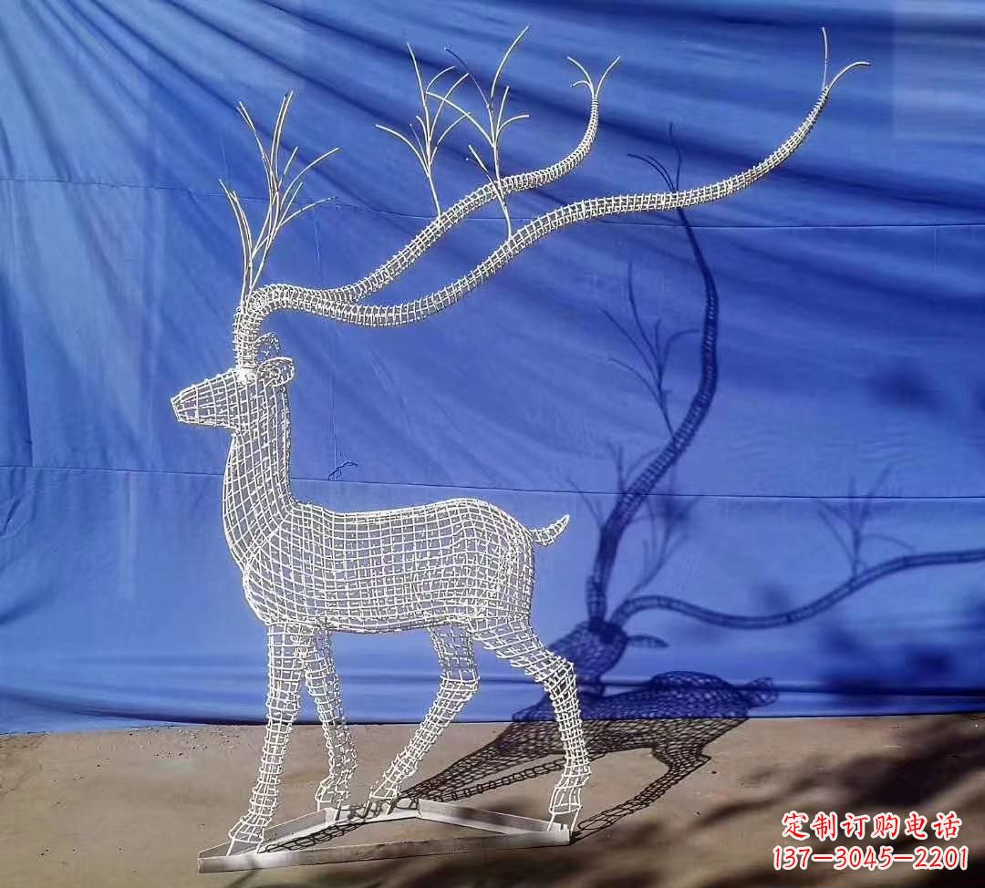 大连不锈钢麋鹿雕塑精美的景观装饰品