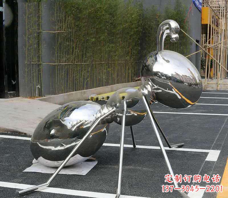 大连不锈钢蚂蚁雕塑——艺术的融合