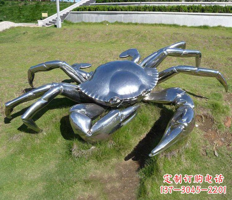 大连不锈钢螃蟹雕塑——给景观增添灵动之美