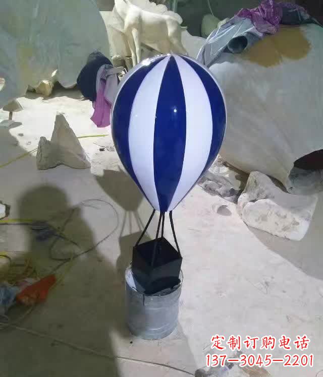 大连气球雕塑精美外形、绚丽色彩