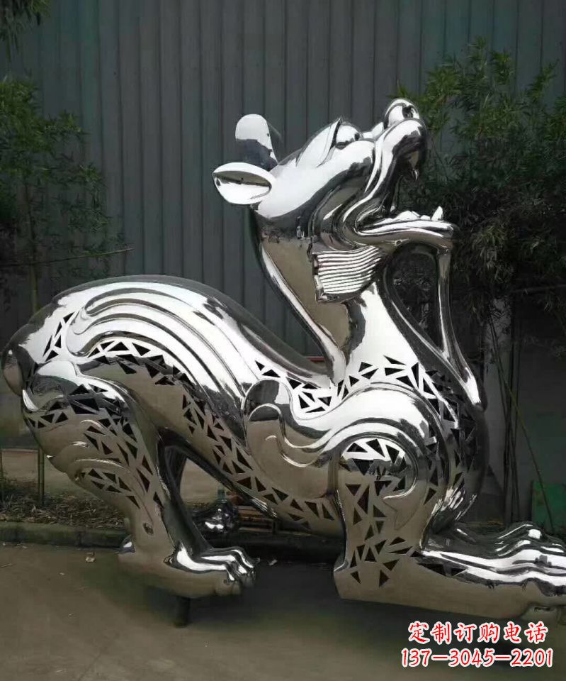 大连不锈钢麒麟象征着祥和与美好