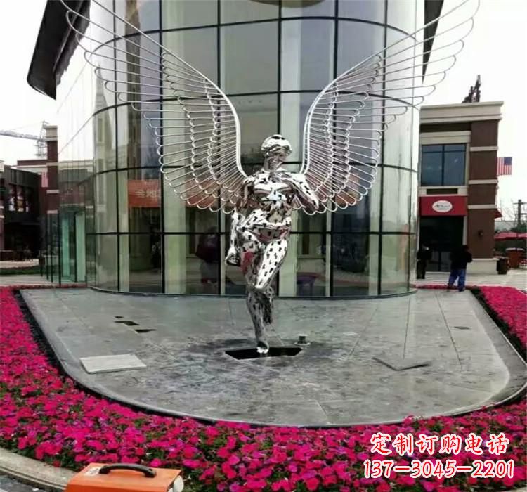 大连不锈钢天使雕塑传递着爱的美丽