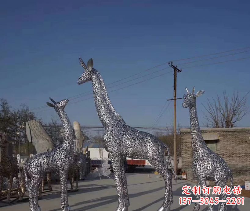 大连不锈钢镂空雕塑长颈鹿