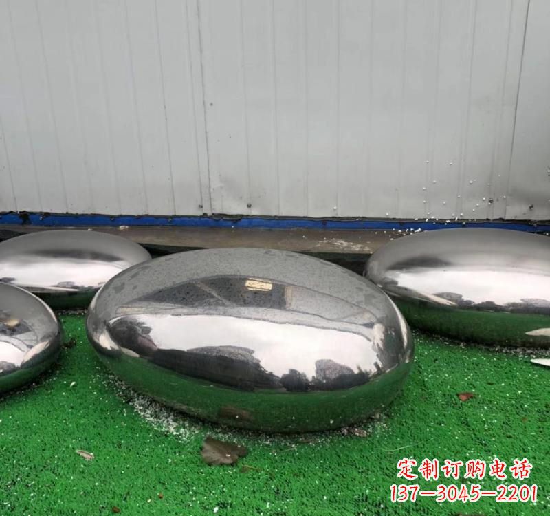 大连不锈钢现代艺术鹅卵石雕塑