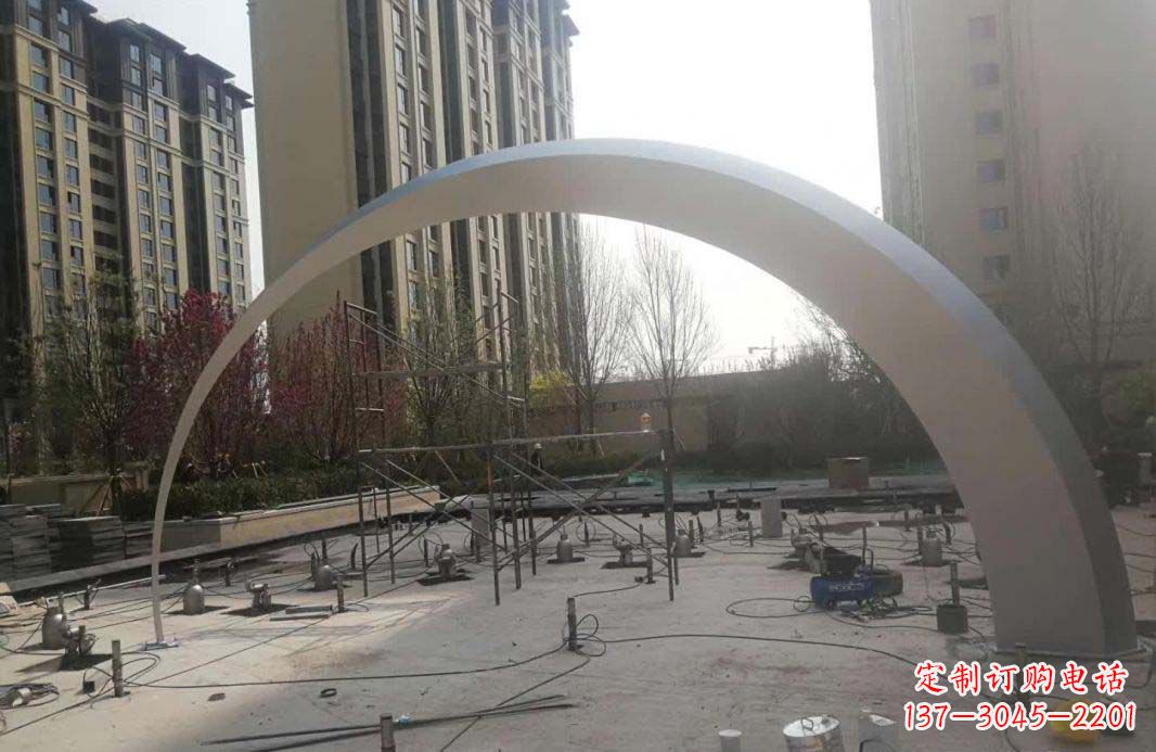 大连不锈钢小区拱门雕塑美化环境