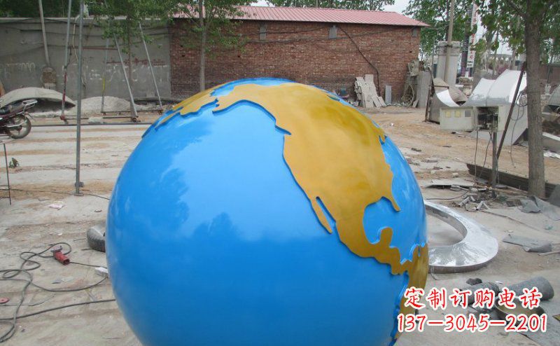 大连不锈钢校园地球雕塑象征着全球友好