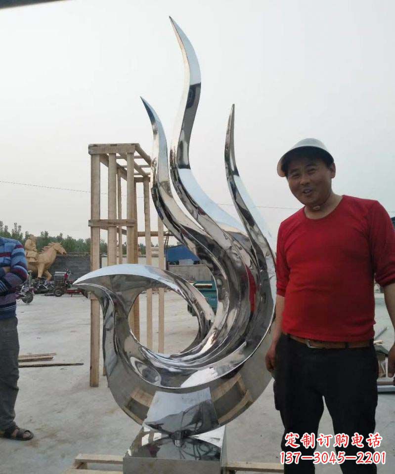 大连不锈钢艺术之美——凤凰雕塑