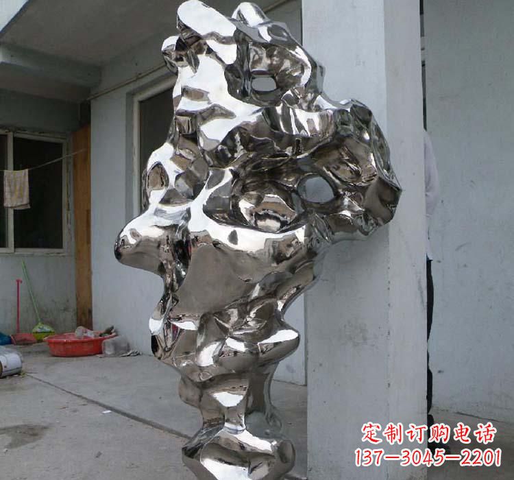 大连太湖石雕塑精美绝伦的不锈钢园林景观