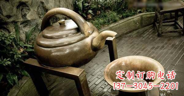 大连茶壶雕塑——精致的艺术品