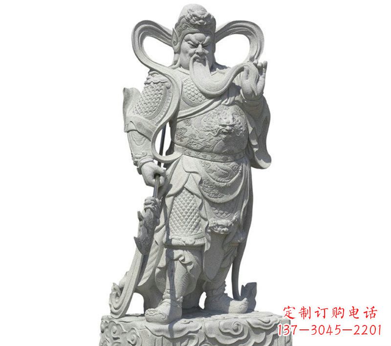 大连关公雕像象征着威武的英雄